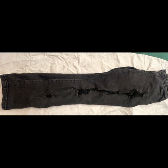 Black Harlow Jeans - Picture 2 of 3